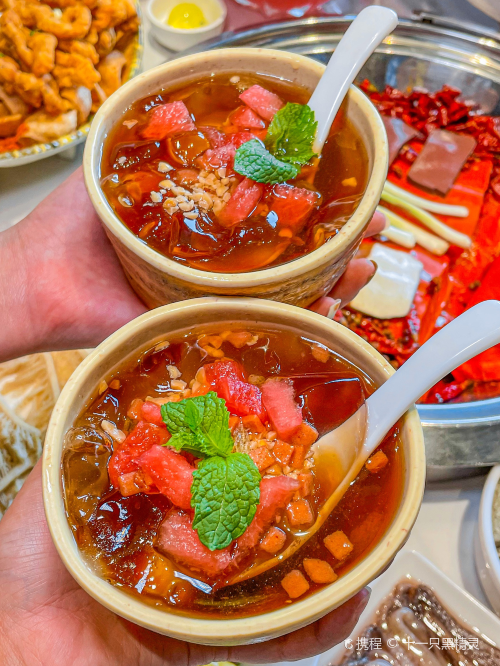 JiangBei Lao Zao Hotpot (WuHouCi)