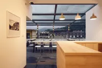 Travel of Swan Hostelling International (Wulingyuan Forest Park Logo Store)