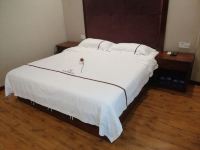 绿景商务酒店(泸州阿富尔连锁店) - 舒适大床房