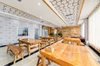 Floral Hotel · Yueshan residence hotel (Huashan tourist center)