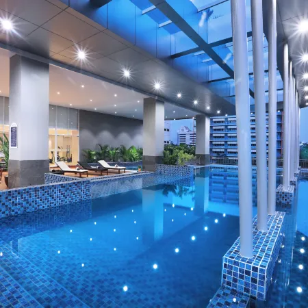 Aston Kartika Grogol Hotel & Conference Center Отели в г. Западная Джакарта