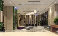 Lavande Hotel (Jingzhou High-speed Railway Station Fangte Branch) Hotels in Jingzhou