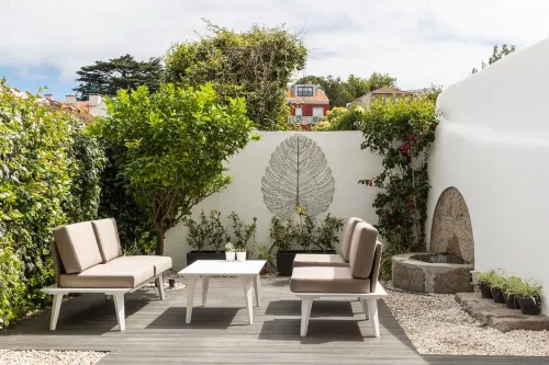 Gallery Townhouse & Home Hotels in Miragaia