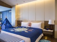 三亚悦澜湾绿地铂瑞酒店 - 大嘴猴主题大床房