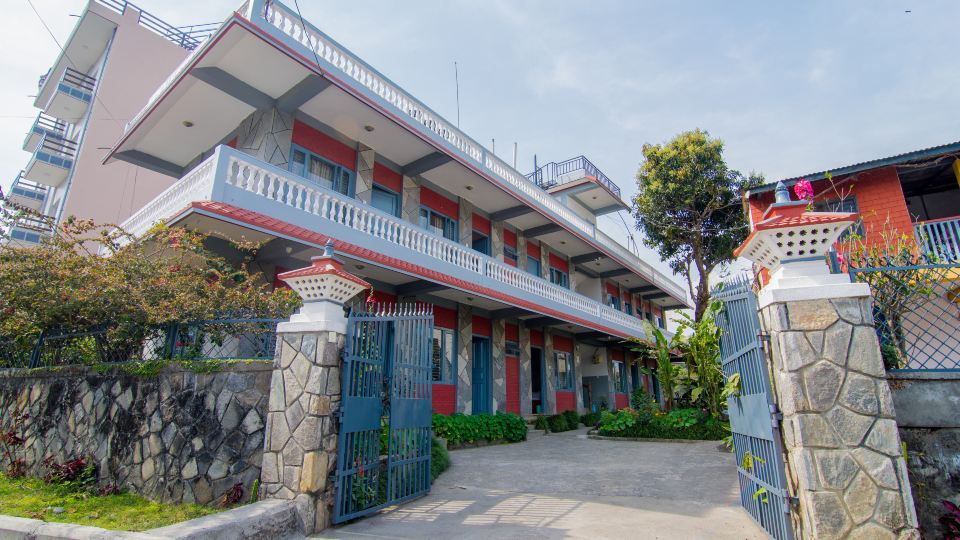 Hotel Mountain View - Lakeside Pokhara