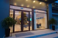 Homeinn Selected Hotel (Jining Wanda Plaza Railway Station) Hotels near Jining Yunhe Hexin Sceneic Area