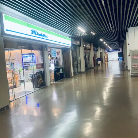 Xingyi International Apartment (Guangzhou Poly World Trade Pazhou Exhibition Center) Отели рядом с достопримечательностью «Весенняя кантонская ярмарка»