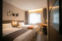 Homeinn Plus Hotel (Tai'an Taishan Railway Station Ginza Plaza)