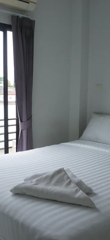 ห้องสแตนดาร์ด เตียงใหญ่ 1 เตียง