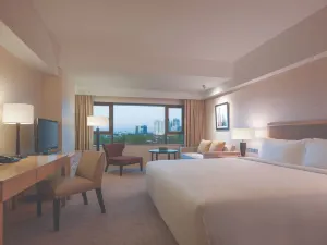 New World Makati Hotel