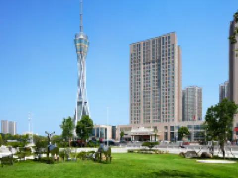 Vienna International Hotel (Zhengzhou FU Tower Metro Station) Hotels near Fu Tower