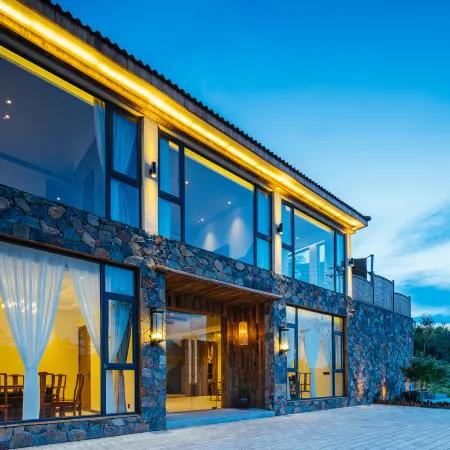 Floral Hotel·Liyang Mountain Fork Hotel (Nanshan Bamboo Sea Store)