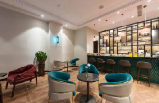 Zunhua Wenhua South Road Jinjiang Metropolo Hotel - parking