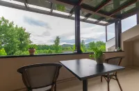 Jinyun Shixiangjia Homestay (Xiandu Scenic Area) - バルコニー