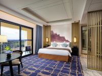 上海三甲港绿地铂瑞酒店 - 至尊高级大床房
