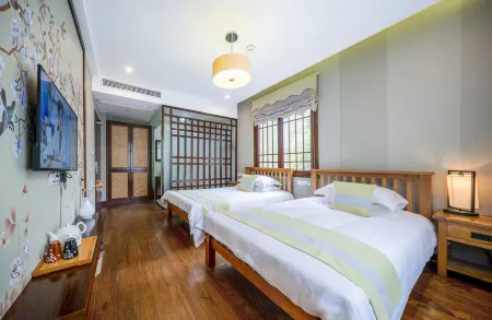 Xianju Cloud View Resort Отели рядом с достопримечательностью «Gaoqian Ancient Residence»