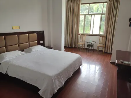 Ningxiang Weishan Tea Travel Wellness Hotel Отели рядом с достопримечательностью «Tanhe  Ancient City»