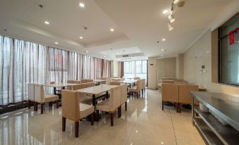 Lidu Boutique Hotel (Yancheng High Speed Railway Station Baolong Plaza)