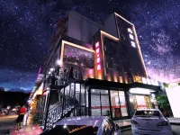 Hanyu Hotel Hotels near Wanjunlong Shopping Plaza