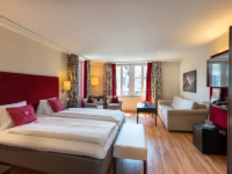 โรงแรมเครบส์ โรงแรมในอินเทอร์ลาเคิน