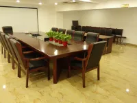GreenTree Inn Shandong Yuncheng Ximen Street Songjiang Kung Fu School Business Hotel