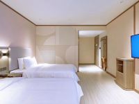 汉庭酒店(上海新国际博览中心芳华路店) - 双床房