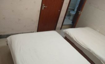 Yijia Theme Hostel