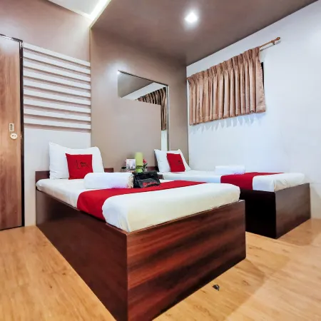 RedDoorz Plus near Robinsons Place Gensan
