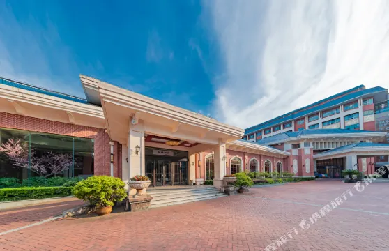 宜昌桃花嶺飯店（CBD購物中心解放路步行街店）