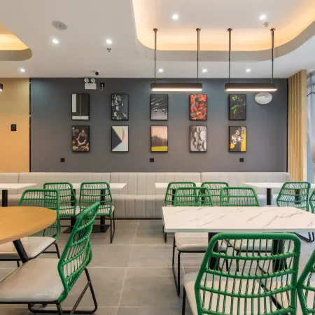Shankee Tea Style Hotel (Jiaozuo High-Speed Railway Station)