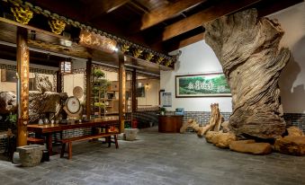 JIULONG White Tea Manor