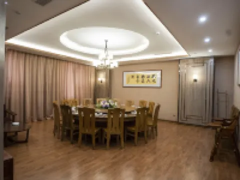 Pingyi Linyi gold and Silver Garden Hotel Hoteles en Pingyi