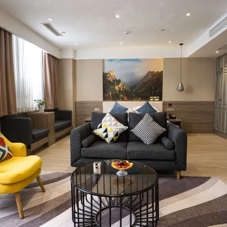 Pingyi Linyi gold and Silver Garden Hotel Hotels in Pingyi