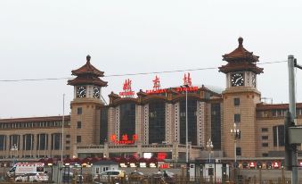 Homeinn Selected (Beijing Jianguomen Beijing Railway Station)
