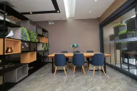如家商旅飯店（銀川高鐵站新華聯廣場店） - 3 星級