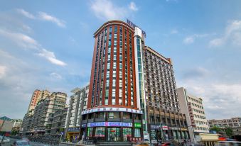 Heyi Zhige Hotel (Guiyang Railway Station Subway Exit Qingyun Market Branch)