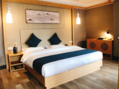 橙子商务酒店(阜阳汽车北站店) - 浪漫主题房