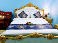 Meet Apartment (Dawang Light Rail Station)