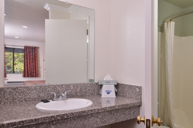 Americas Best Value Inn and Suites Clearlake