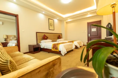 Wudang Huihe Hotel (Entrance store of Wudang Mountain Scenic Area) Отели рядом с достопримечательностью «Wudang Mountains Ancient Building Complex»