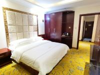 西宁布哈拉酒店 - 温馨大床房
