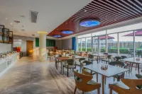 Baitang Hotel (Jiujiang Railway Station Bus Terminal Store)