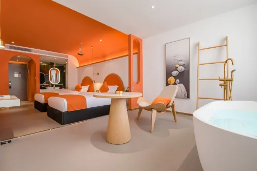 西雙版納泊悦酒店（告莊星光夜市店）