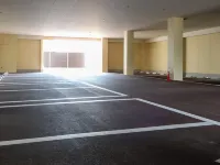 Hotel Kanade Kanku Kaizuka - Bãi đậu xe