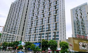 Encounter Apartment (Nanchang Honggutan Wanda Plaza)