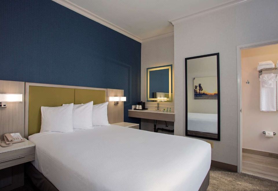 2. 슈어스테이 호텔..