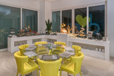 レストラン アストリア カレントの写真