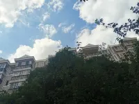 Lingyuan Hostel