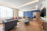 Jingyue Elegant Hotel