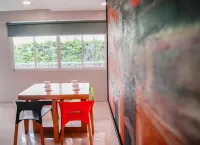 Z Pad Residences - breakfast
